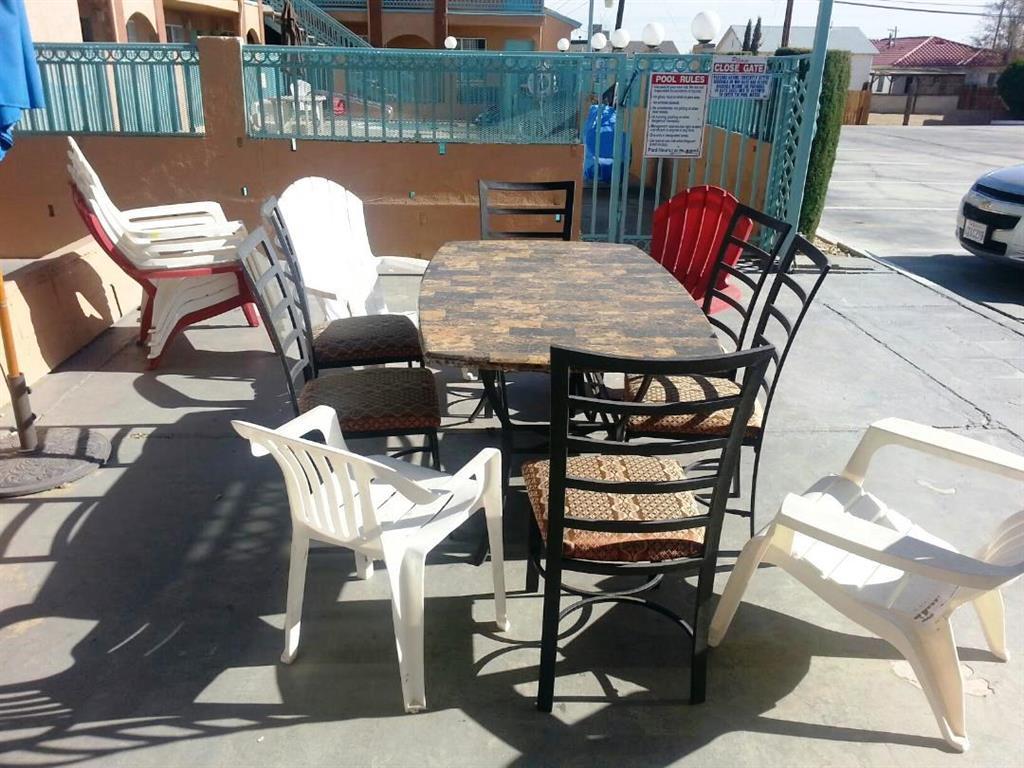 Aerospace Inn Mojave Facilities photo