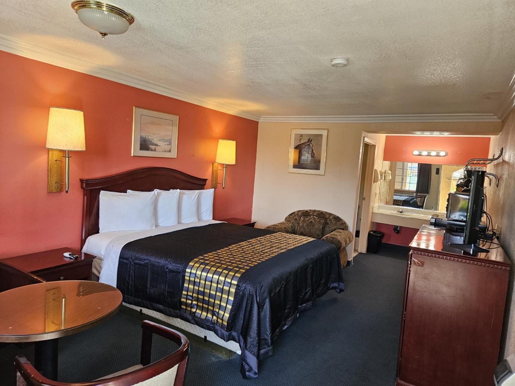 Aerospace Inn Mojave Exterior photo
