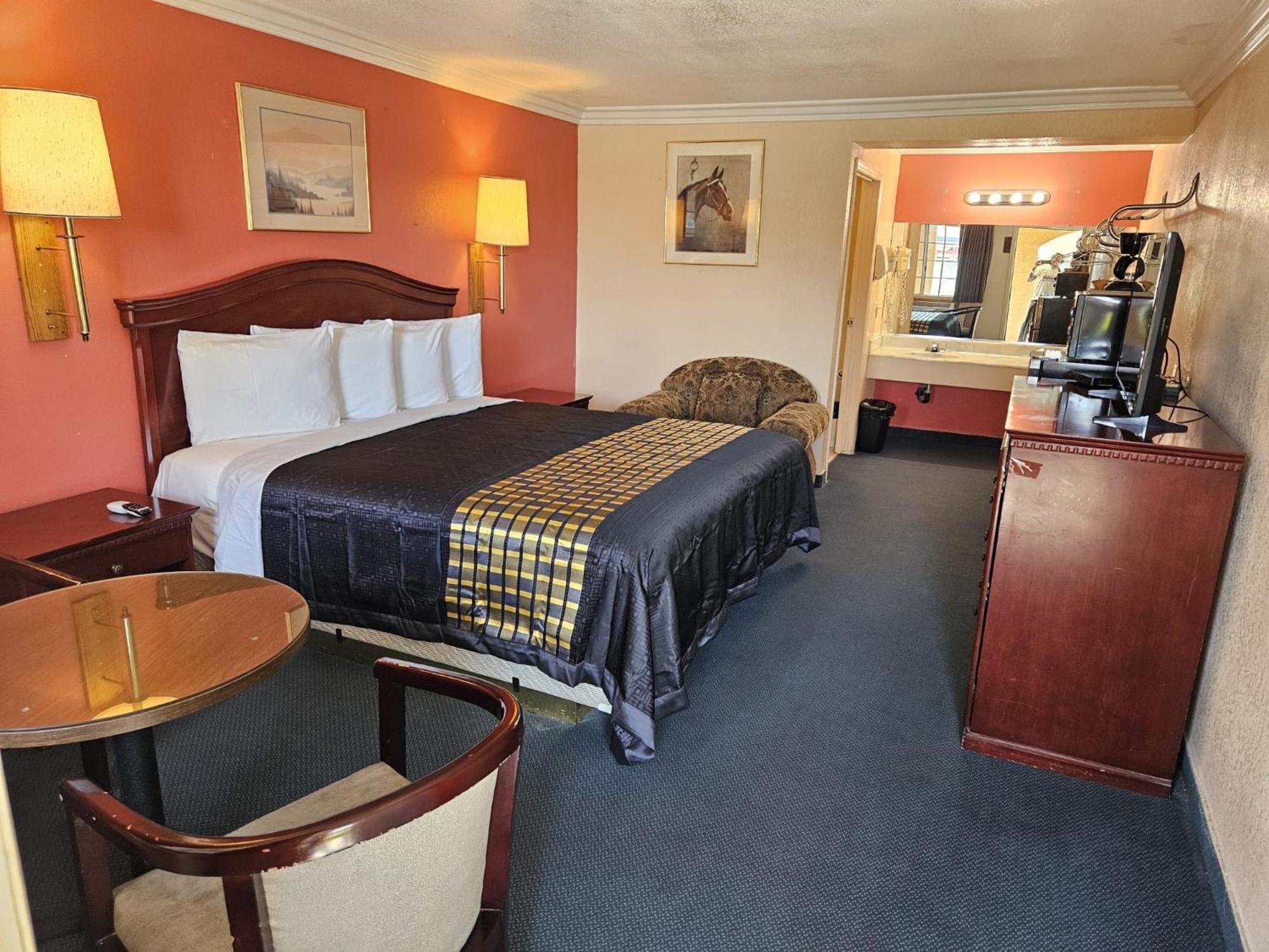 Aerospace Inn Mojave Exterior photo