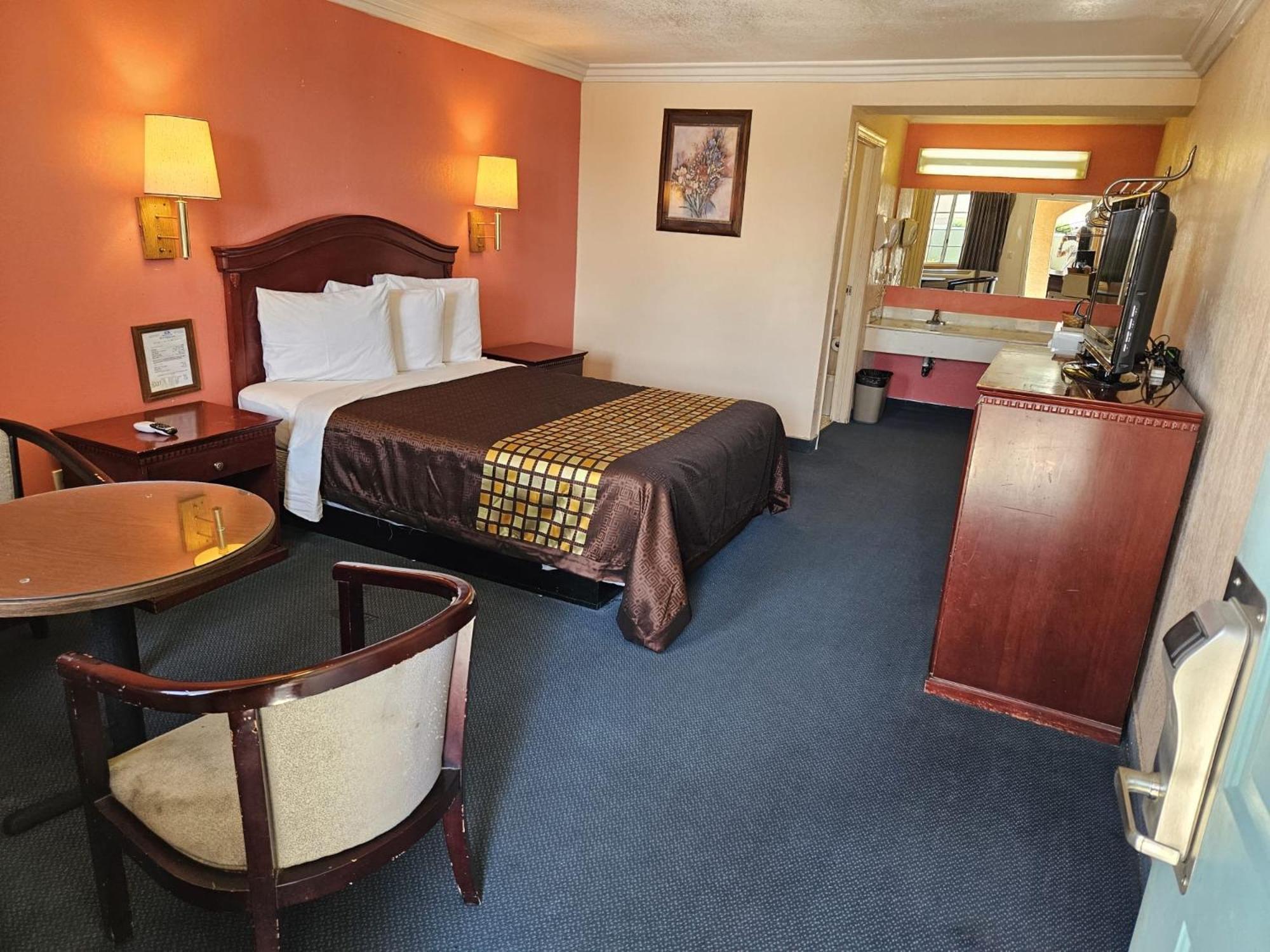 Aerospace Inn Mojave Exterior photo